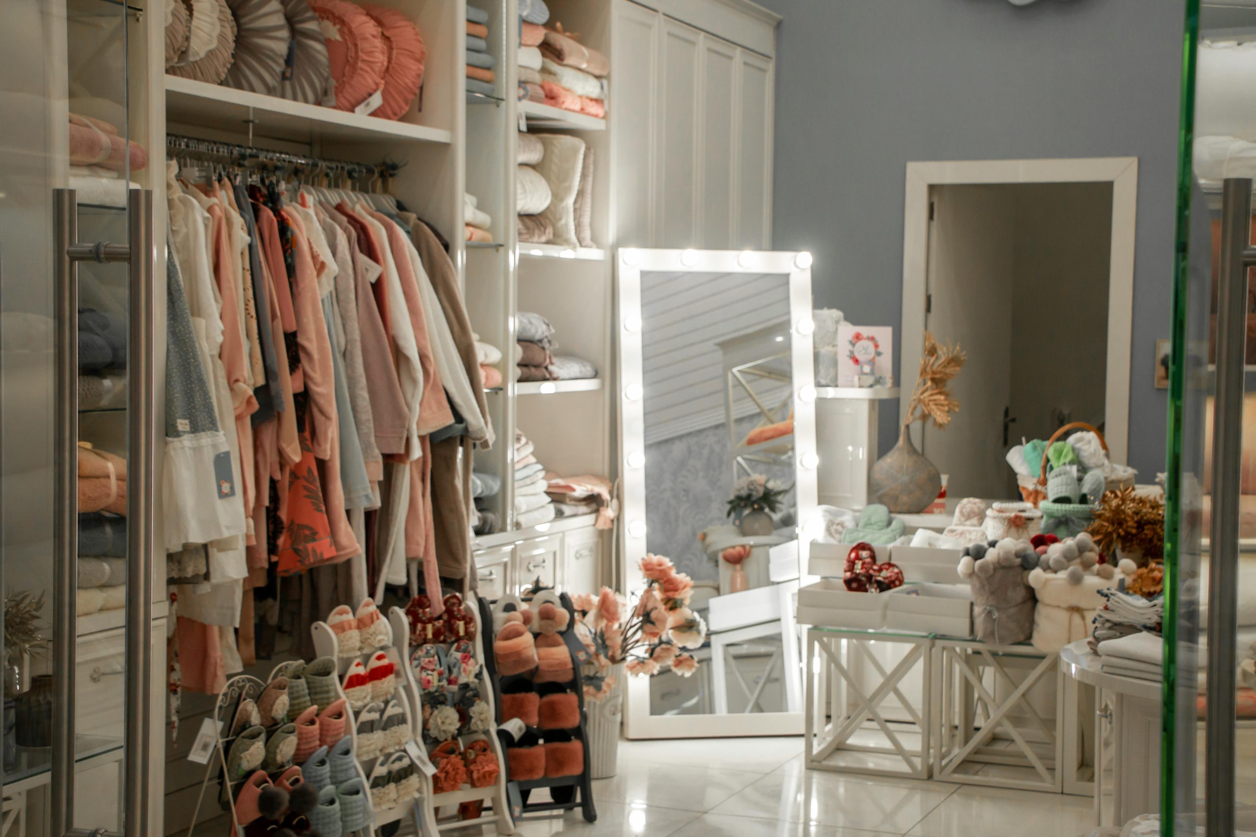 Avis sur les produits de décoration économique de Centrakor